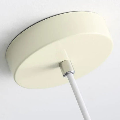 Crèmekleurige Hanglamp in Franse Stijl – Rustiek en Natuur-Inspired Design