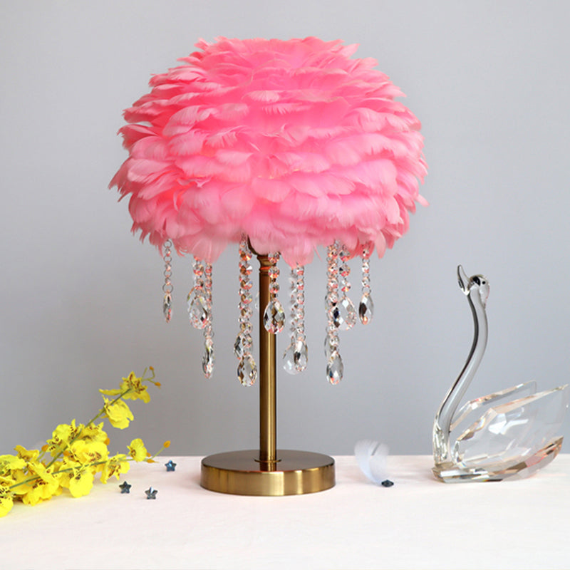 FeatherGlimmer - Romantische Bedlamp met Veerontwerp