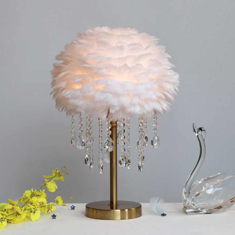 FeatherGlimmer - Romantische Bedlamp met Veerontwerp