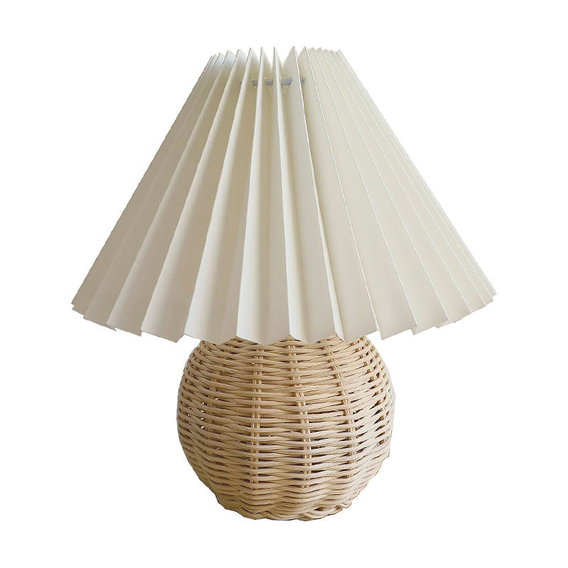 BamboeZen - Moderne Rattan Tafellamp met Pagode Kap