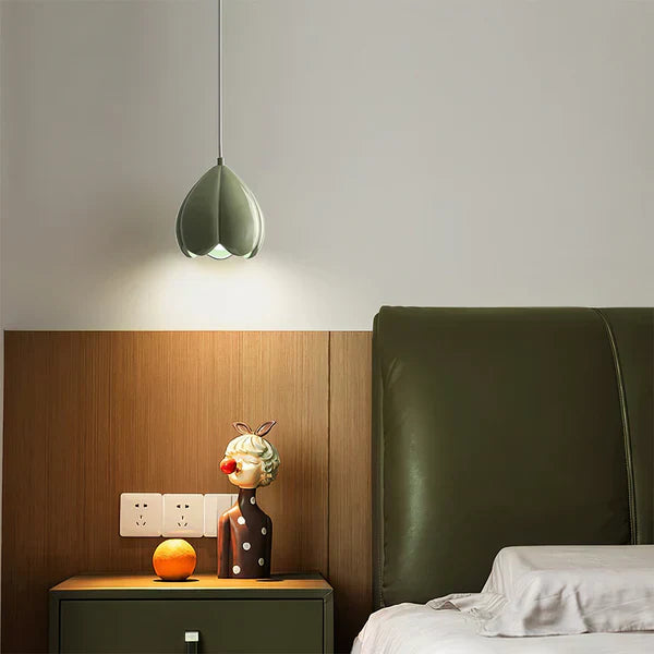 Crèmekleurige Hanglamp in Franse Stijl – Rustiek en Natuur-Inspired Design