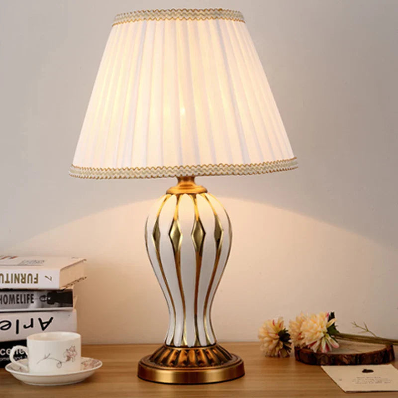 GlamLuxe - Antieke Bureaulamp met Klassieke Elegantie