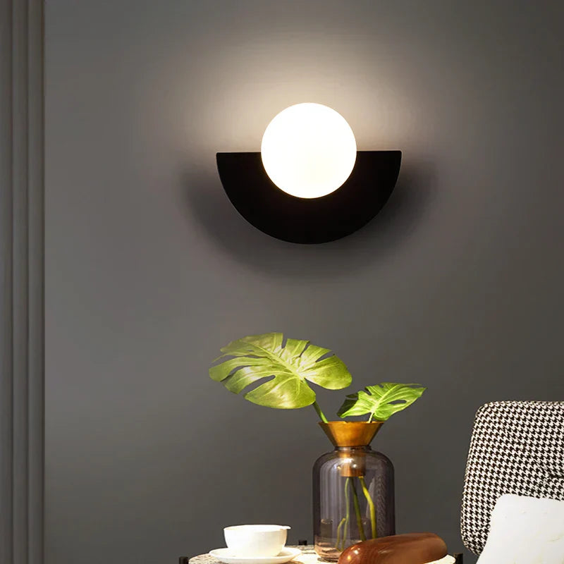 ScandiGlow - LED Wandlamp met Scandinavische Flair