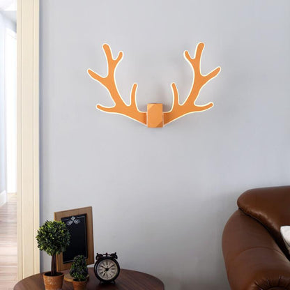 AntlerBeam - Minimalistische Gewei-vormige Wandlamp met 1 LED-arm