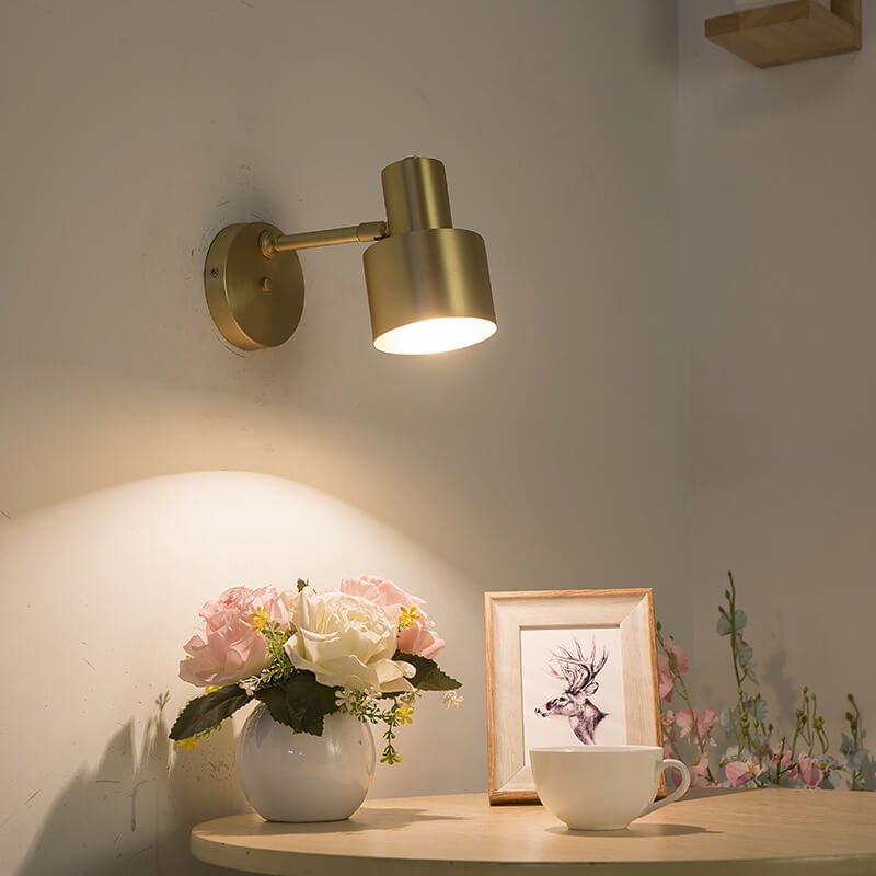 GoldenAura - Nordische Metalen Kolom Wandlamp