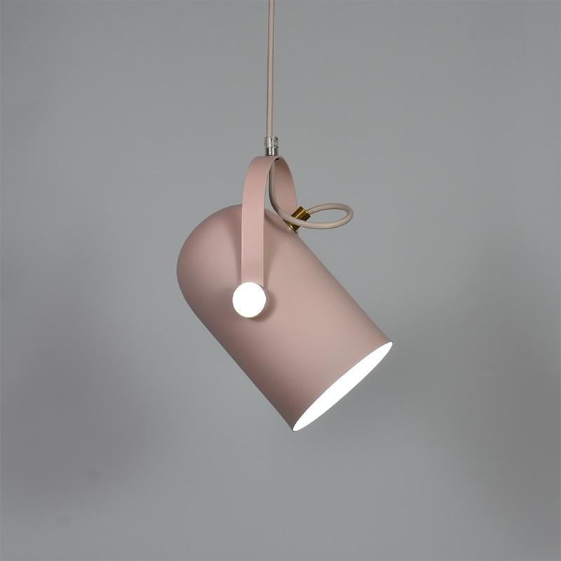 NordicDruppel - Moderne Hoeklamp met Elegant Design