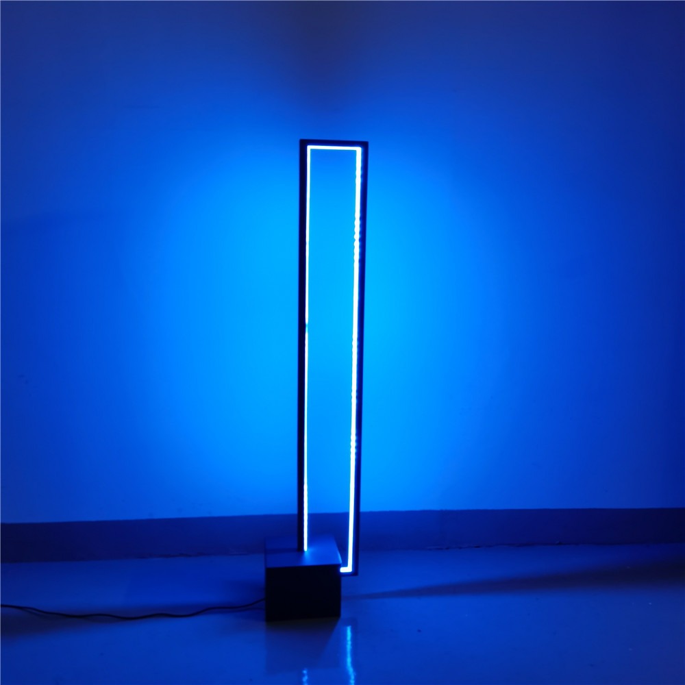 SpectraGlow - RGB Design Staande Lamp Viola