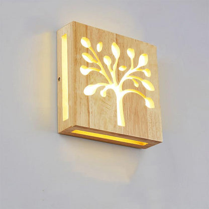 TreeGlow - LED-Wandlamp van Massief Hout met Boom- en Geweimotief